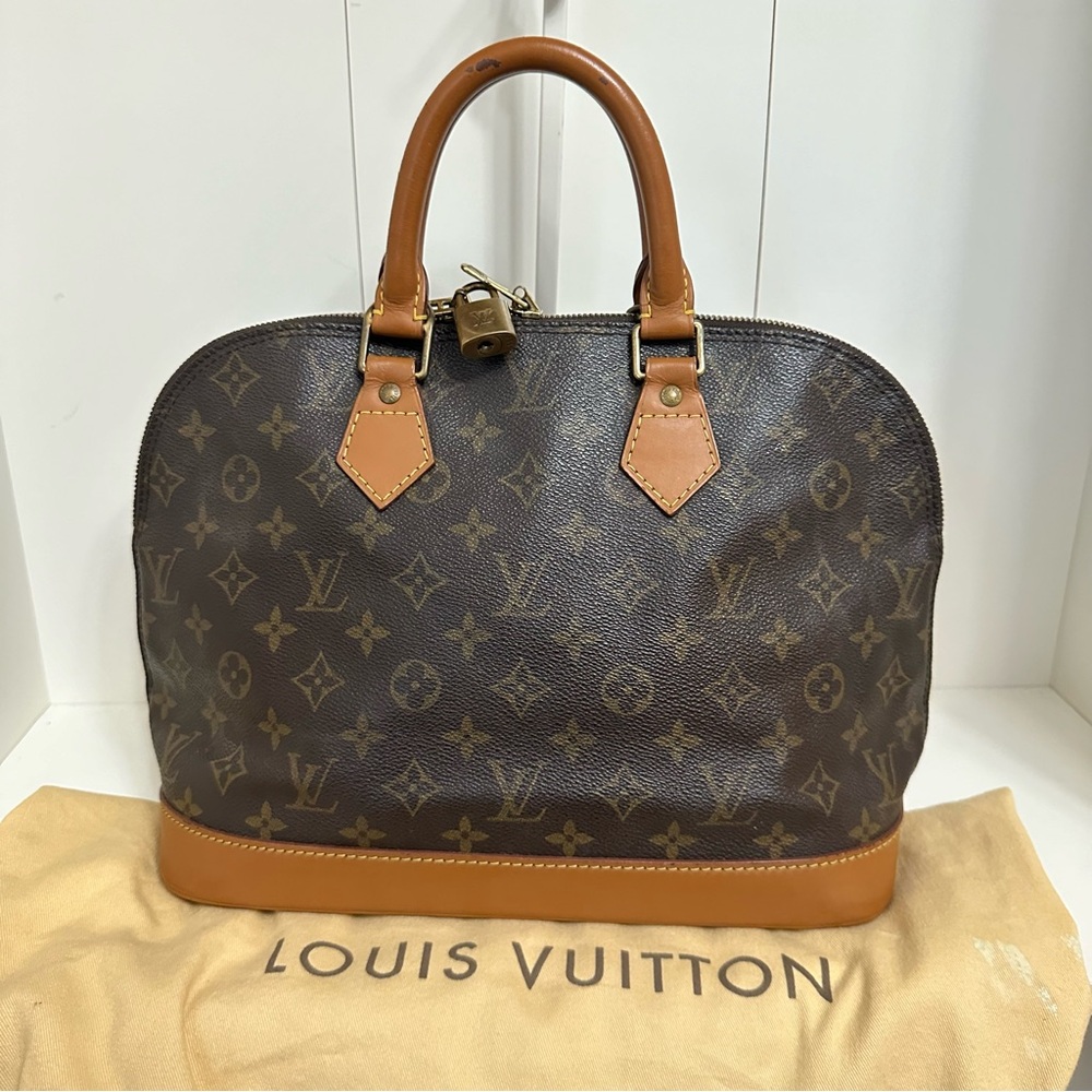 🌹Sold Authentic Louis Vuitton Alma Bag - Picture 4 of 17